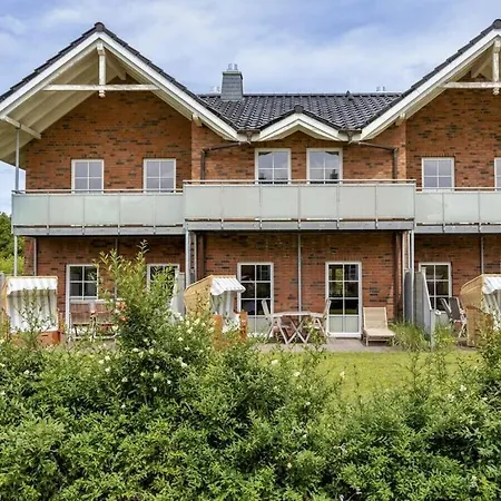 With 2 Bedrooms *