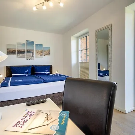 With 2 Bedrooms *